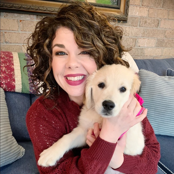 Meet your Posher, Mandy - Picture 1 of 3